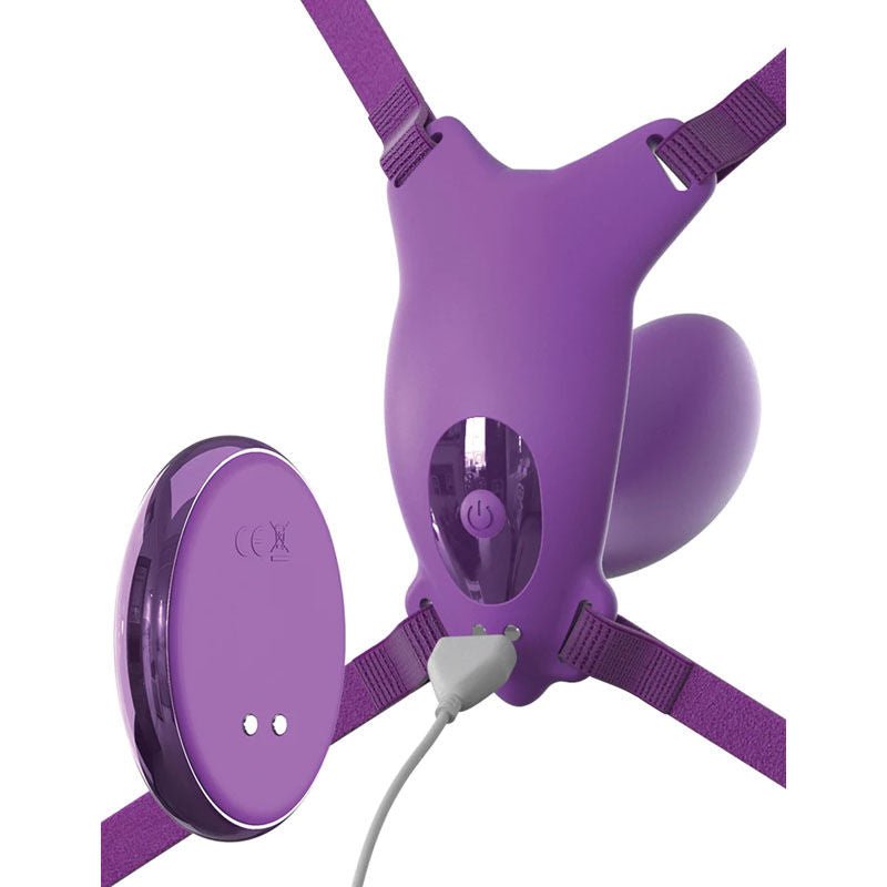 Close-up of the curved G-spot vibrator with butterfly design for enhanced stimulation | Flirty Bay, vibrator ladies, sexual massager, vibrating panties.